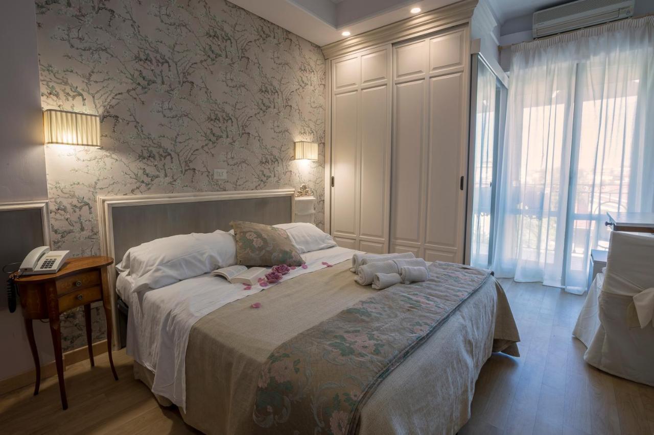 Hotel Mocambo San Benedetto del Tronto Exterior foto