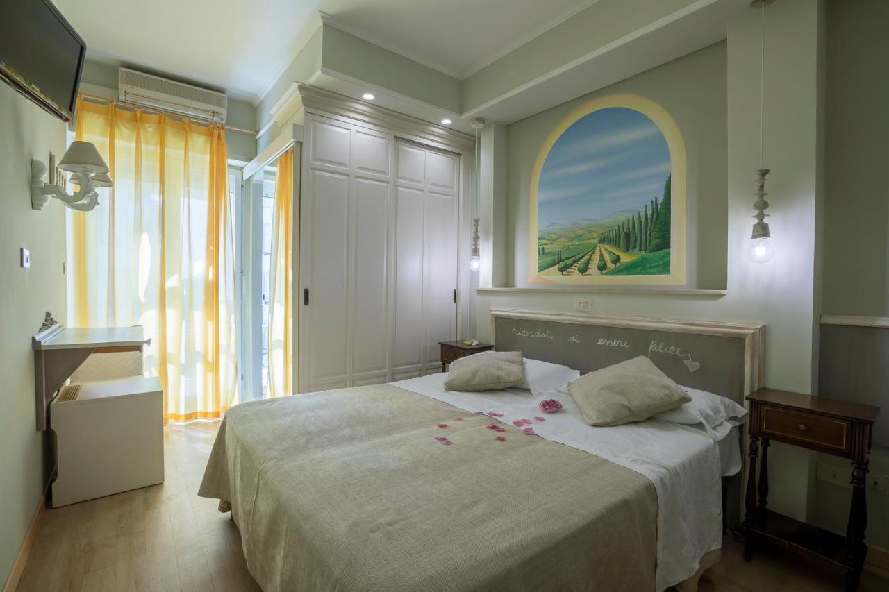 Hotel Mocambo San Benedetto del Tronto Exterior foto